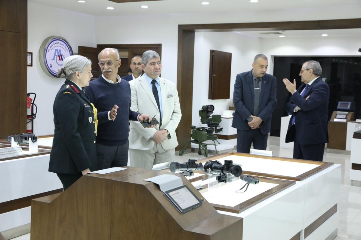 CanEmbEgypt's tweet image. #Throwback: 🇨🇦🇪🇬 visit to Arab International Optronics (AIO), one of Egypt’s leading high‑tech manufacturing facilities, aimed to advance Egypt–Canada collaboration within the optronics industry ecosystem. 🇪🇬🇨🇦 #AdvancedManufacturing #Optronics #Innovation  #TradeDiplomacy