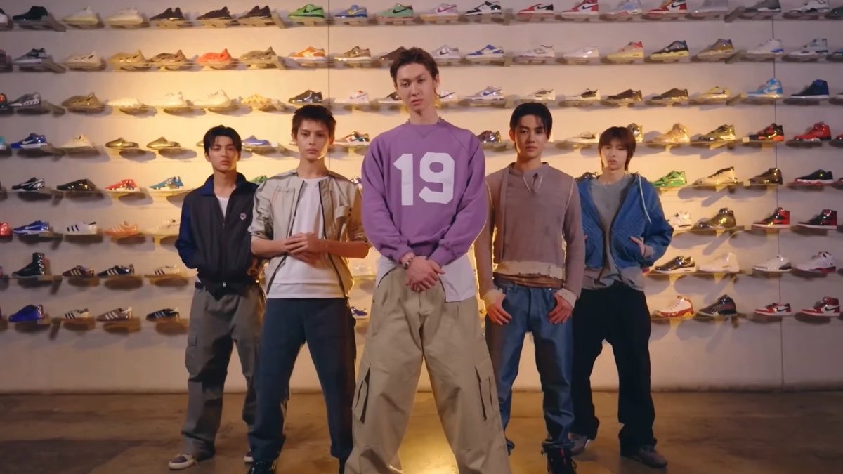 MARTIN EDWARDS THAILAND tweet media