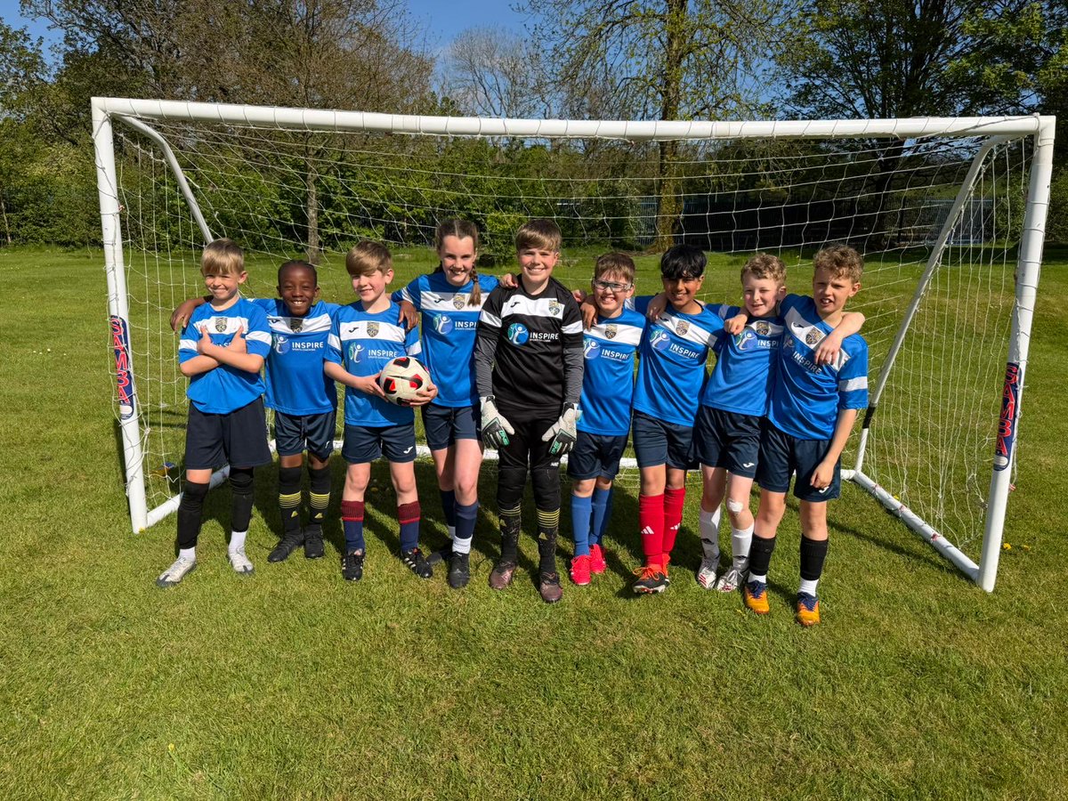StRaphsRC's tweet photo. What a night for our school football team team ✨ Incredible effort, determination and spirit on display as they secured a place in the TCSSA final. So proud of every single player- Teamwork really does make the dream work 💪⚽️ #teamwork #final #proud https://t.co/iyLqY8WPXT