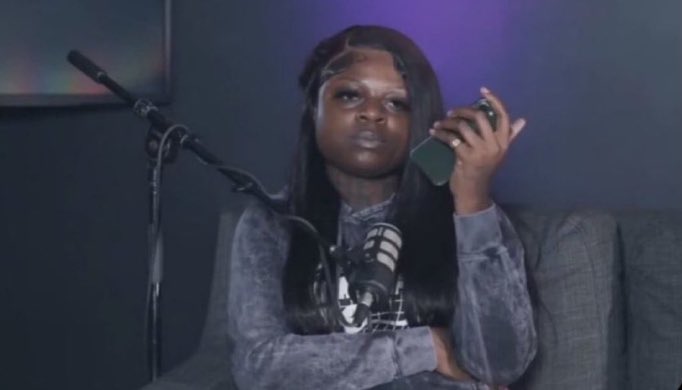 b1ngbvag_ ⋆.˚ STAN ANNIE JANUARY FOR CLEAR SKIN tweet media