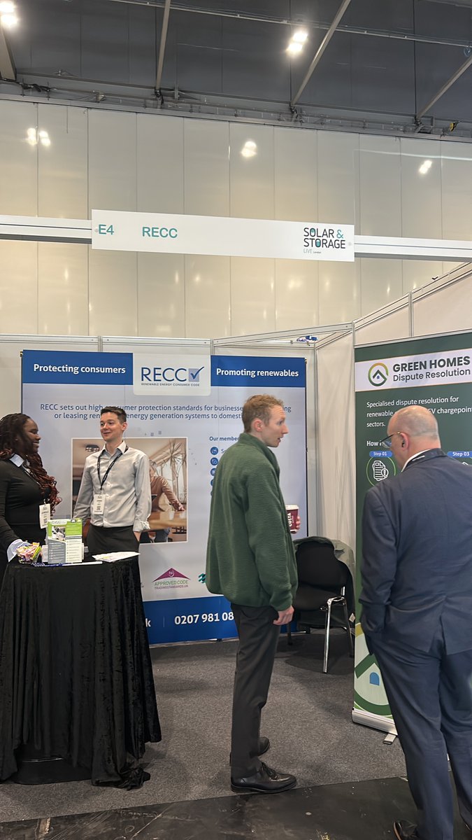 RECC_Info's tweet photo. Day 1 is here!  We’re thrilled to be @SolarStorageUK
at the Excel Center London!   

Visit us at Stand E4 to explore the latest in renewable energy and discover what RECC has to offer.  Come say hi to the team!    

#RECC #ConsumerProtection #RenewableEnergy #SolarStorageLive https://t.co/BpnIaj3Rt3
