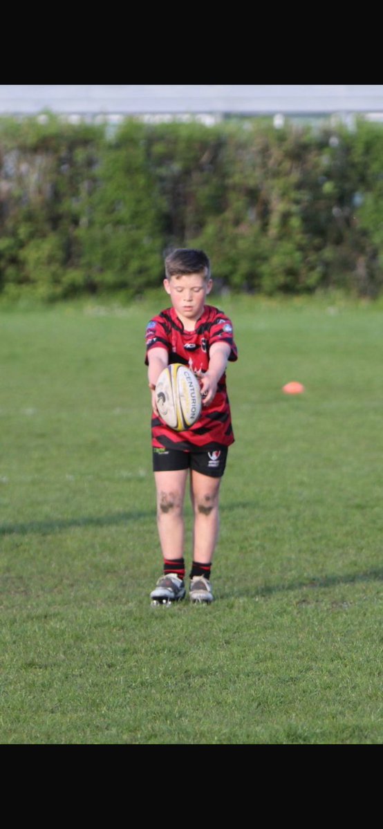 Last game for aberavon last night , great win capped with a great try awesome champ👊💙❤️🏉