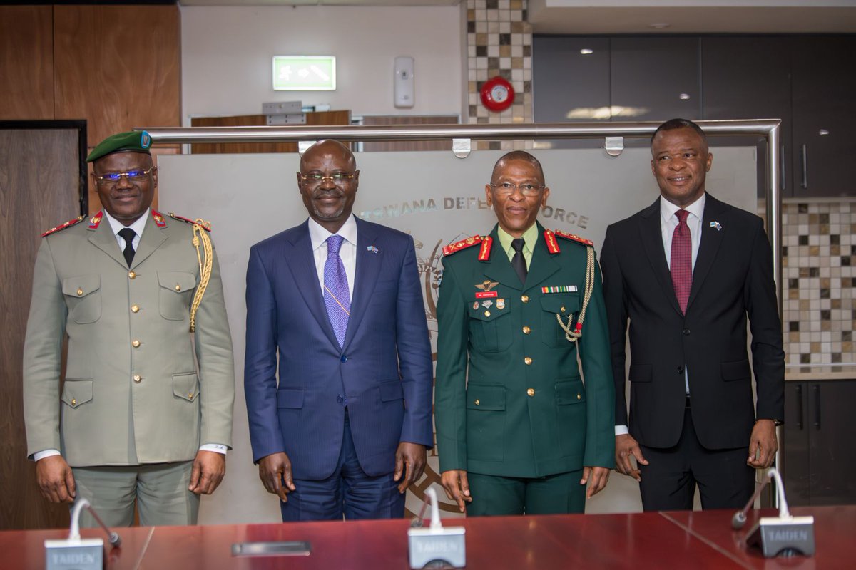 Ambassade RDC au Botswana & auprès de la SADC🇨🇩 tweet media