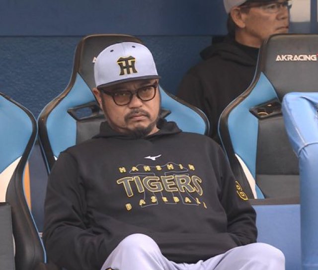 うらびー tweet media