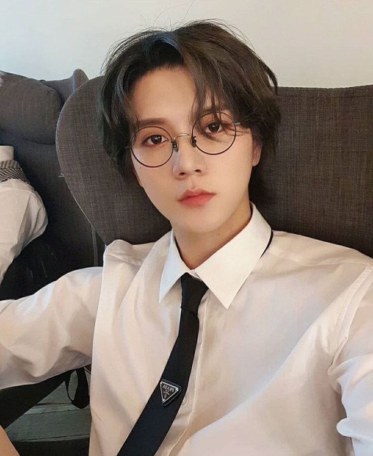 parclassiq's tweet photo. @starfess Ren Nuest. https://t.co/3JrZAQUec5