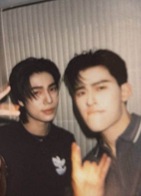 ก๊อปปี้วีนัส tweet media