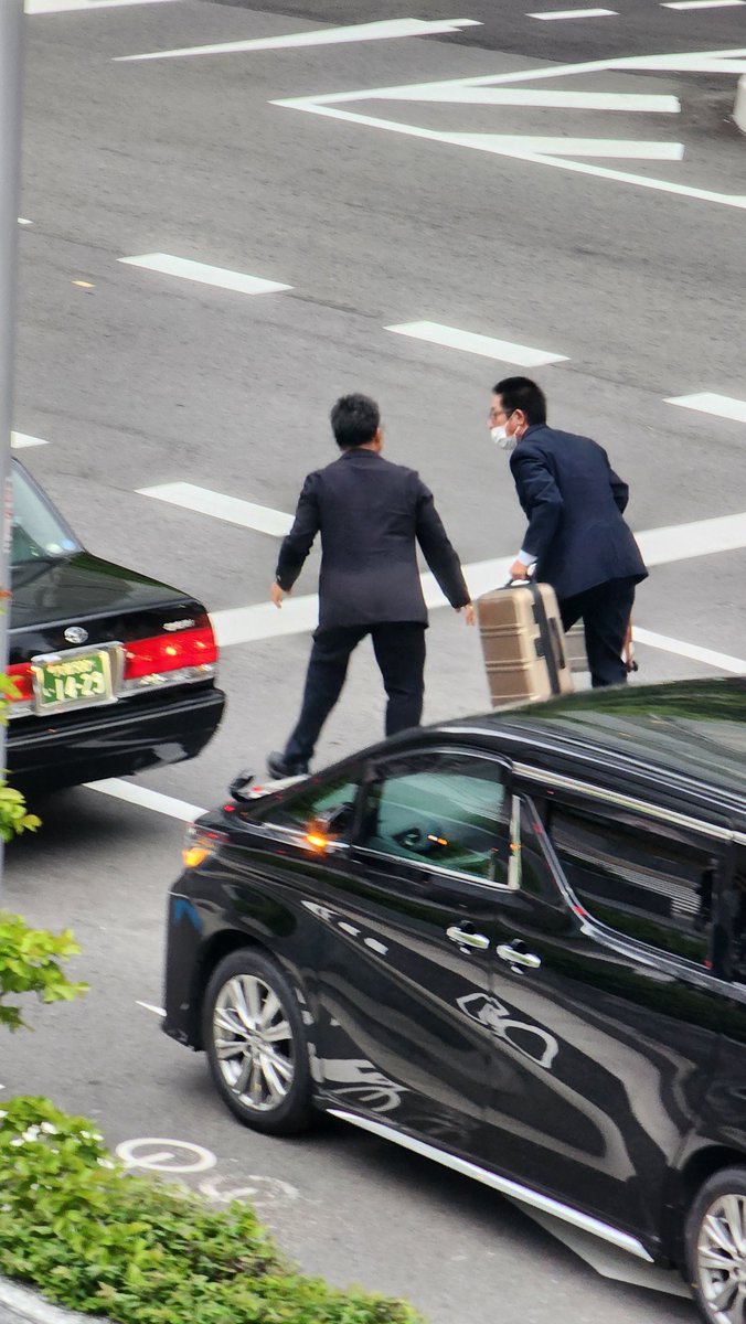 ちーうえ tweet media