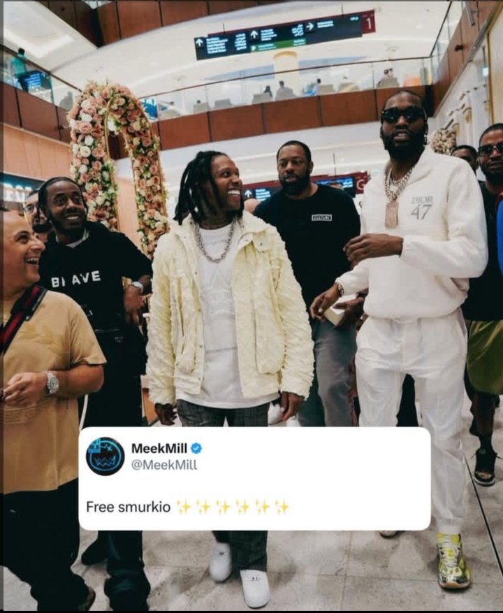 SpoilKhid204's tweet image. #meekmill retweet saying #FREESMURKIO 

#freethevoice  🔥