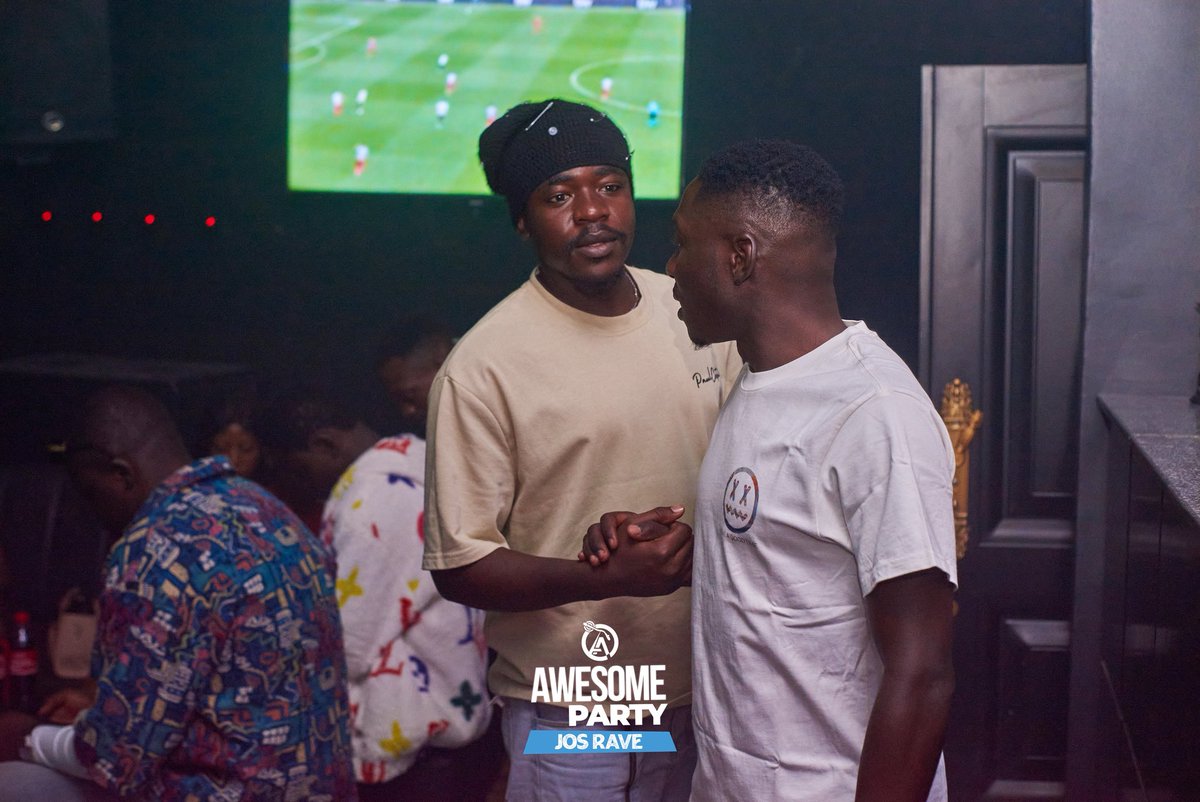 Epical_DJ tweet media