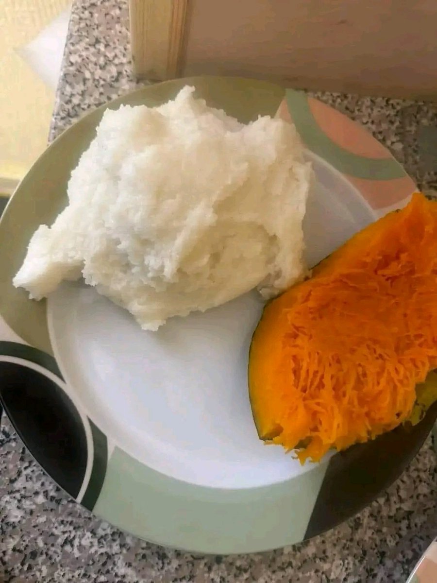 lovemore_tapiwa's tweet photo. Dzimwe nhumbu unotonyatsoona kuti mwana wacho anogona kuzoita mudhumeni https://t.co/9Saa6nyy3B