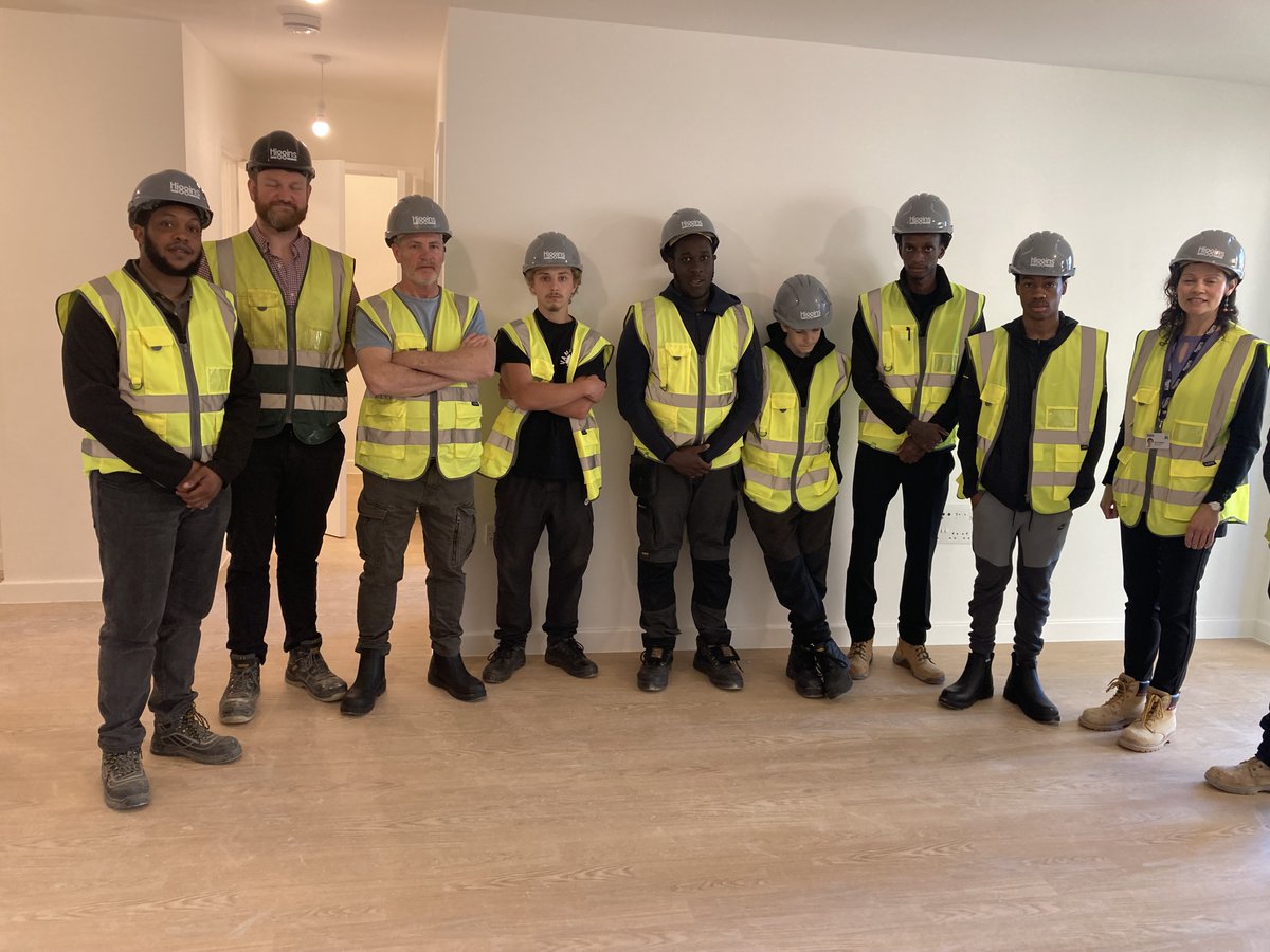 HigginsPartner's tweet image. This week, we welcomed @younglewisham to Deptford Landings for a site visit. Our team shared career journeys and led a tour, giving insight into life in construction. Proud to inspire the next generation.

@LewishamCouncil 
#socialvalue #apprenticeships #communityengagement