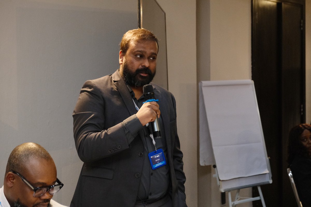 Texem_UK's tweet image. Strong programmes begin with strong introductions.

Leaders sharing experience and perspective as Beyond the Algorithm gets underway at The Wheatbaker.
#TEXEM #BeyondtheAlgorithm #LeadershipThinking