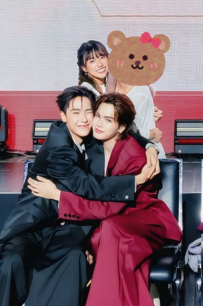 💛💙
**..
 I love my job every day 🥰
I love JuMark every day 🥰
                    *  ⋯-
  -* ☀️🌙

<a href="/jnnrrs/">จูจู้ 🌞</a> <a href="/Markjrtn/">คุณไป๋</a>

#JuniorMark #จูเนียร์มาร์ค 
#MyRomanceScammerFinalEP