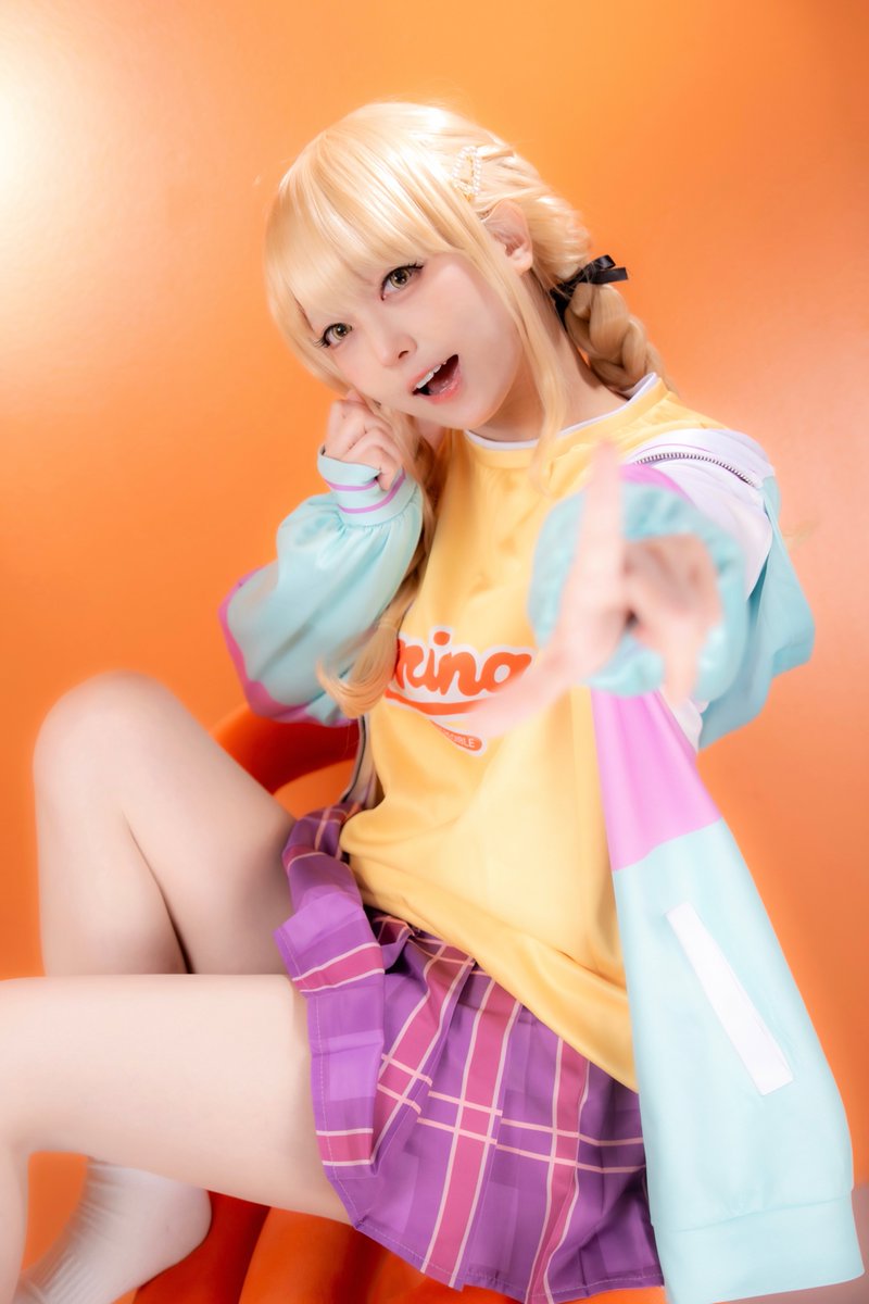 【cosplay】
☆┈┈┈┈┈┈┈┈┈┈┈┈┈┈┈┈┈┈⋆
   
            ぜーったい成り上がって、

        大金持ちになってやるからなぁ！

⋆┈┈┈┈┈┈┈┈┈┈┈┈┈┈┈┈┈┈☆

学園アイドルマスター / 藤田ことね

photo:<a href="/sakura_apple_7/">東雲さくら🌸🌸</a>