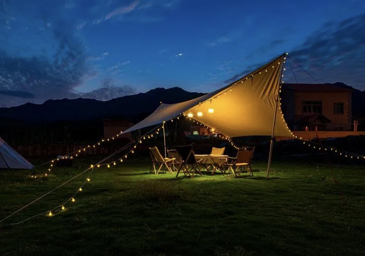 AmazingAlshaa's tweet photo. Why not escape to #Alshaa this #MayDay #holiday and unwind in the breeze? 🪁🌿 

From May 1 to 3, join the Helan Kite Carnival – fly a kite, embrace nature, and enjoy a gentle spring journey like no other. ✨ #VisitAlshaa #AlshaaFun https://t.co/16LQsUUp6Y
