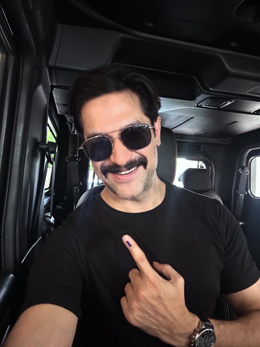 VikramChatterje's tweet photo. Voted! 🗳️⬇️

Did you? https://t.co/r3czRaU0Zx