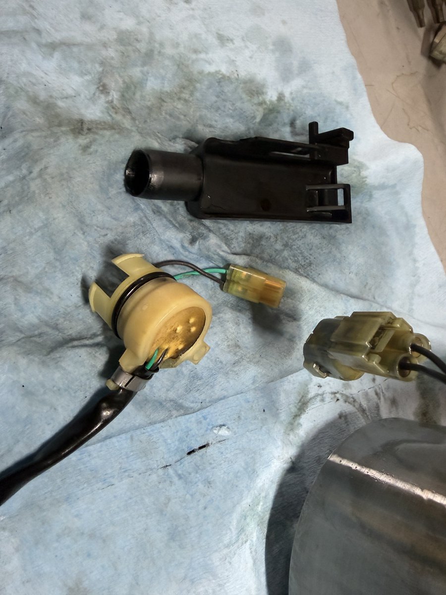 キャマリスト@サンゼロは33万キロ tweet media