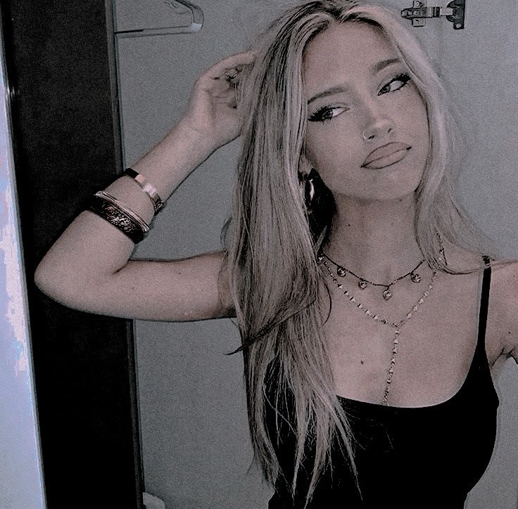 ᅠ ‍ ᅠ ‍ ᅠ ‍ ╊ ‍ ᅠ#𝐊͟𝙰͟𝚃͟𝚈͟𝙰 ‍ ᅠ ‍ ᅠ tweet media