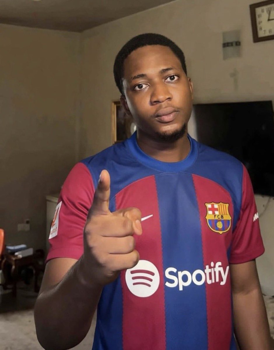 ebvka💫 tweet media