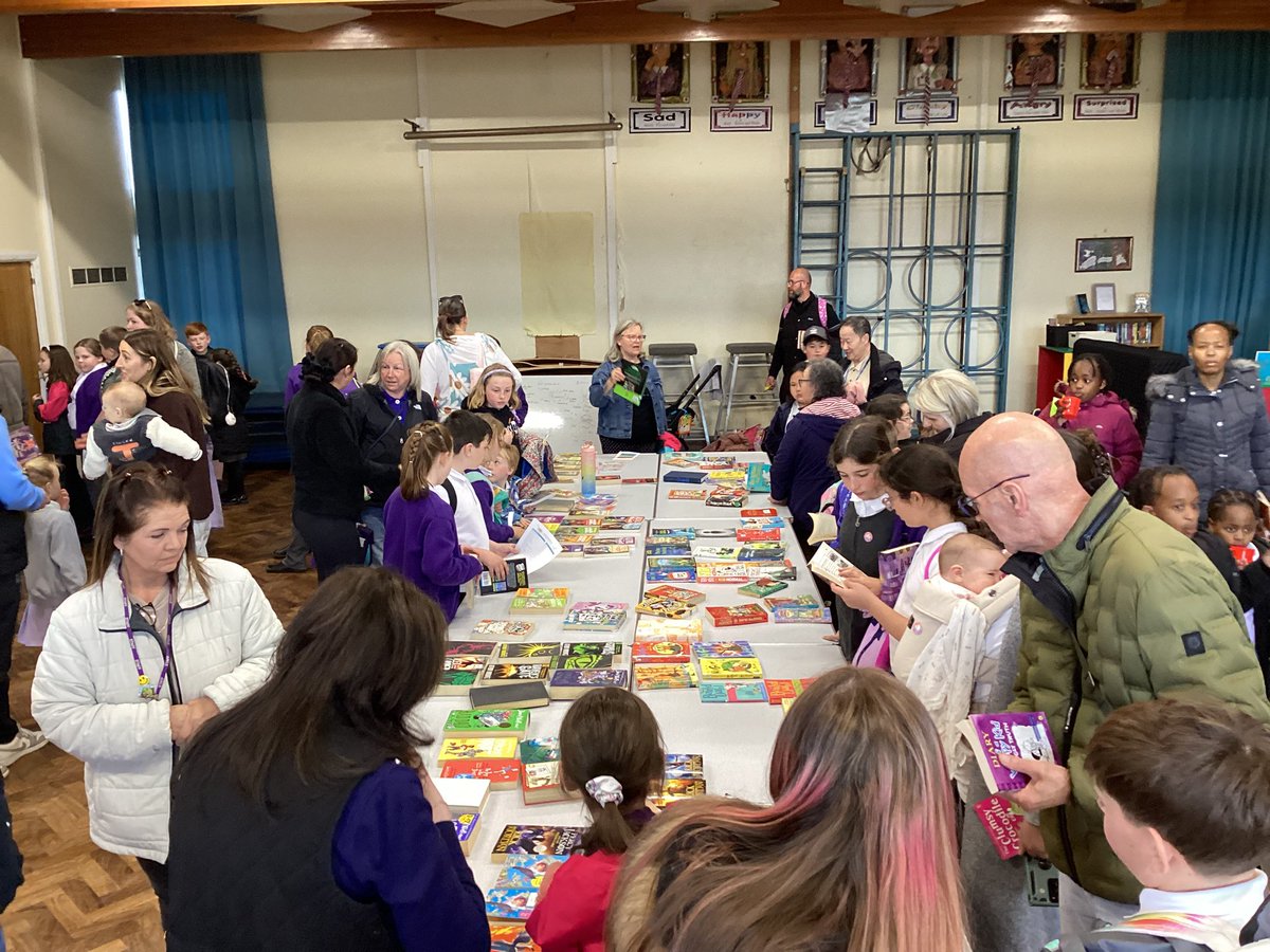 Black Horse Hill Junior School tweet media