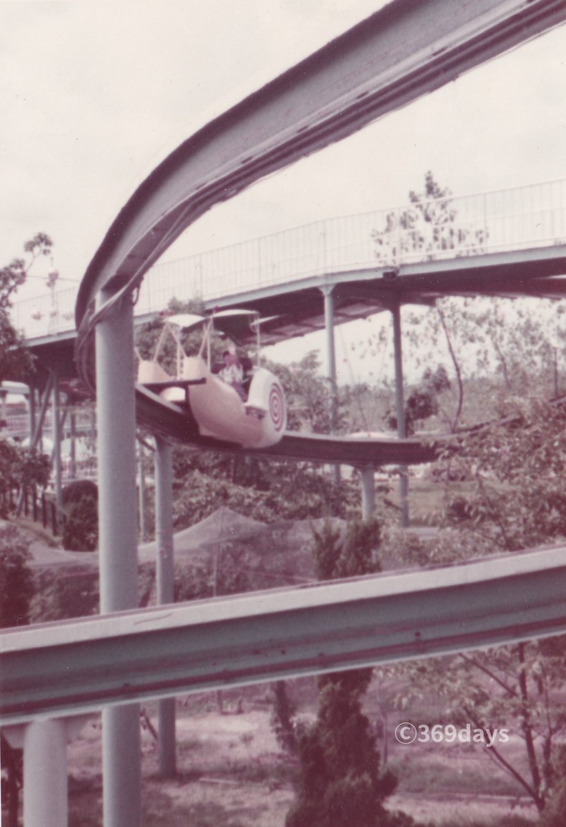 4月29日は #昭和の日／ 昭和の遊園地も楽しそう✨ 1972年（昭和47年