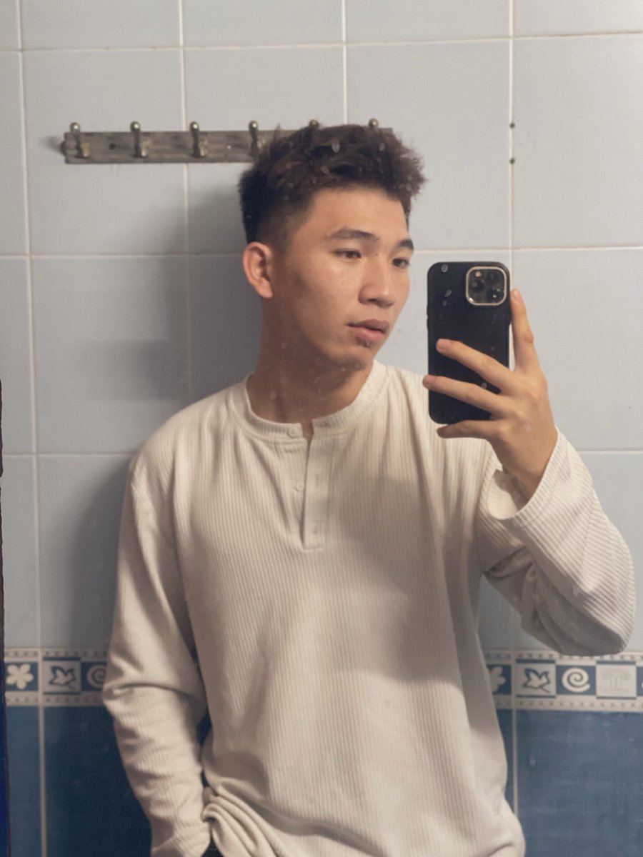 Trường tweet media