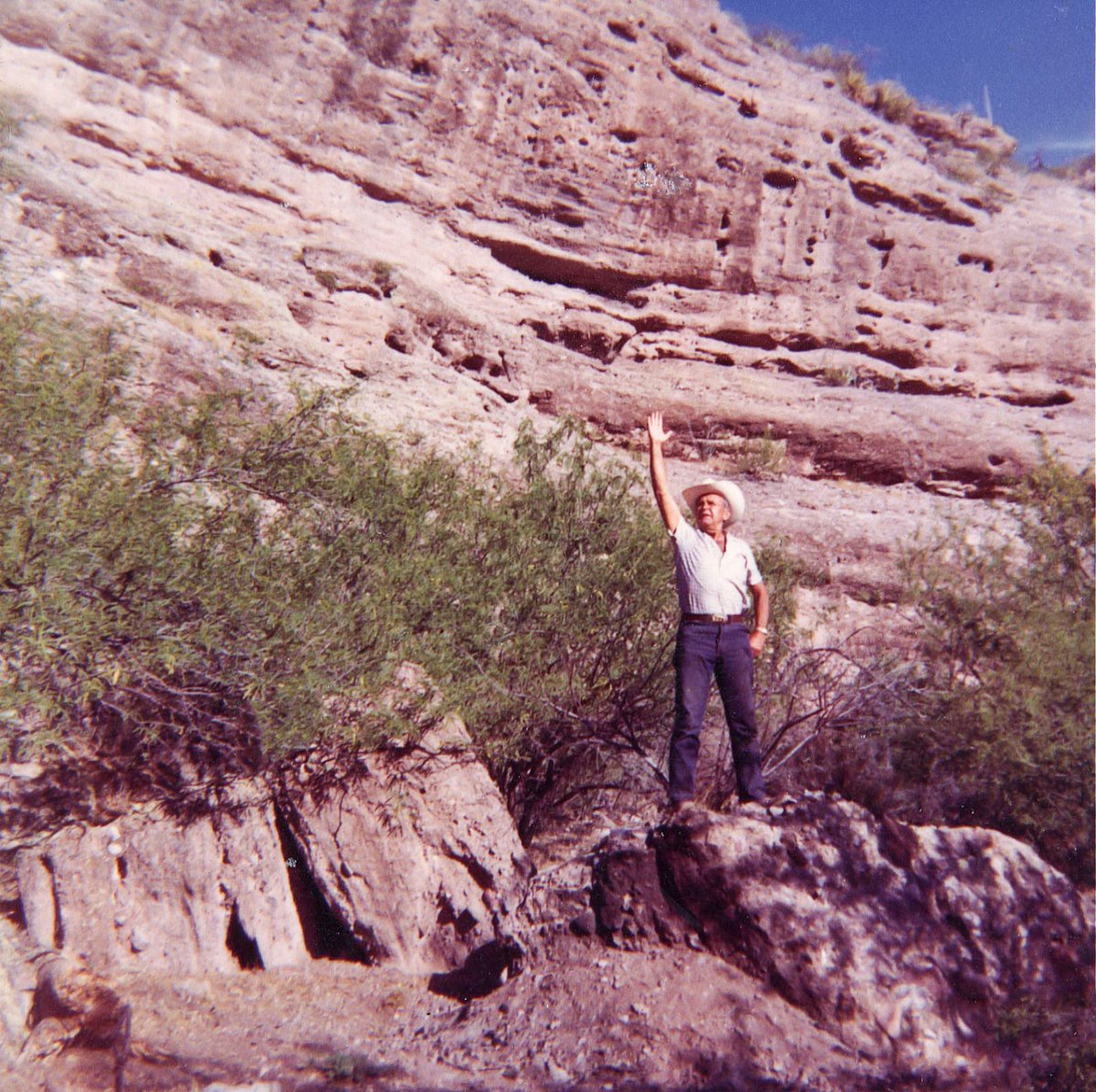 Peniel Tabernacle Goma tweet media