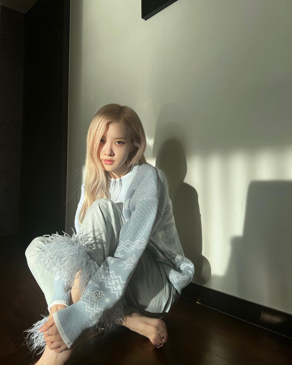 𝙹𝚄𝙻𝙸𝙴𝚃𝙰'𝚜 ♡︎ s𝕥or𝕪 tweet media