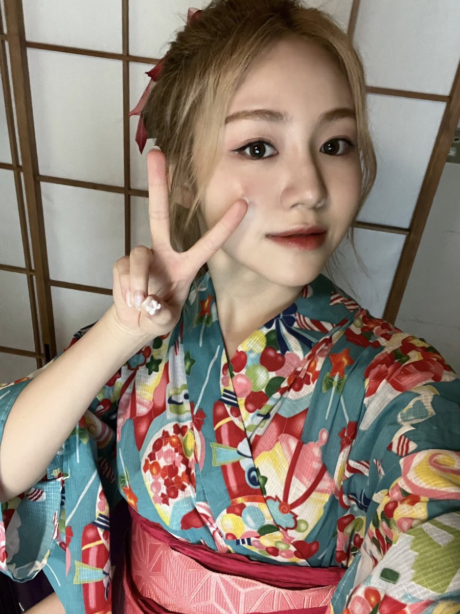 𝐦𝐚𝐤𝐨 🐥🤍🪽 tweet media