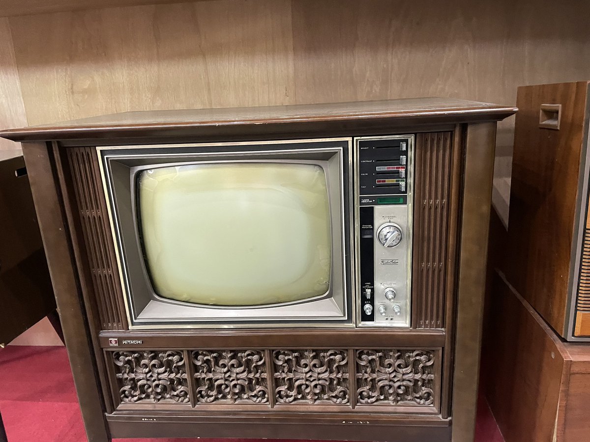 ブラウン管テレビ 昭和レトロ】ナショナルカラーテレビPanaColor TH26-Z9 ブラウン管