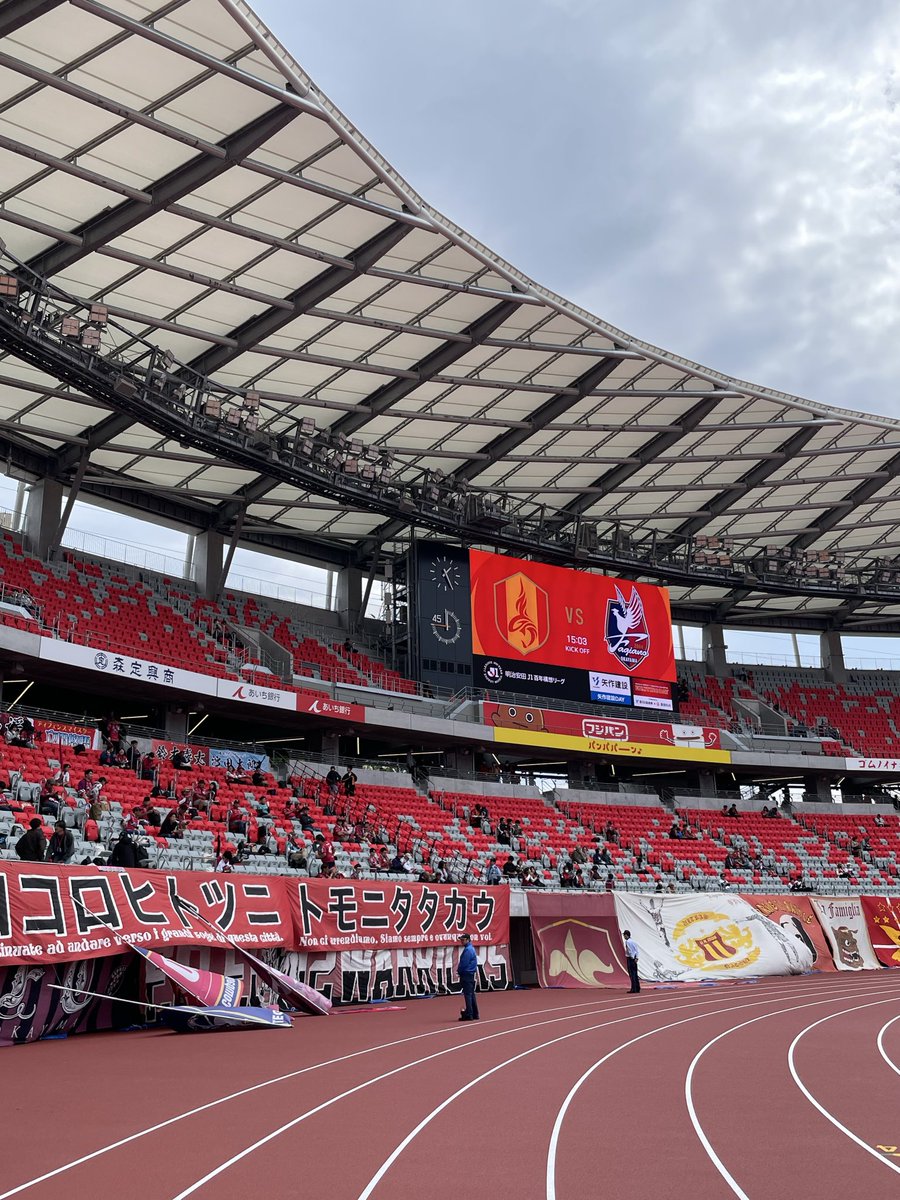 ラピス🍀らぴぴ⛸⚽️ tweet media