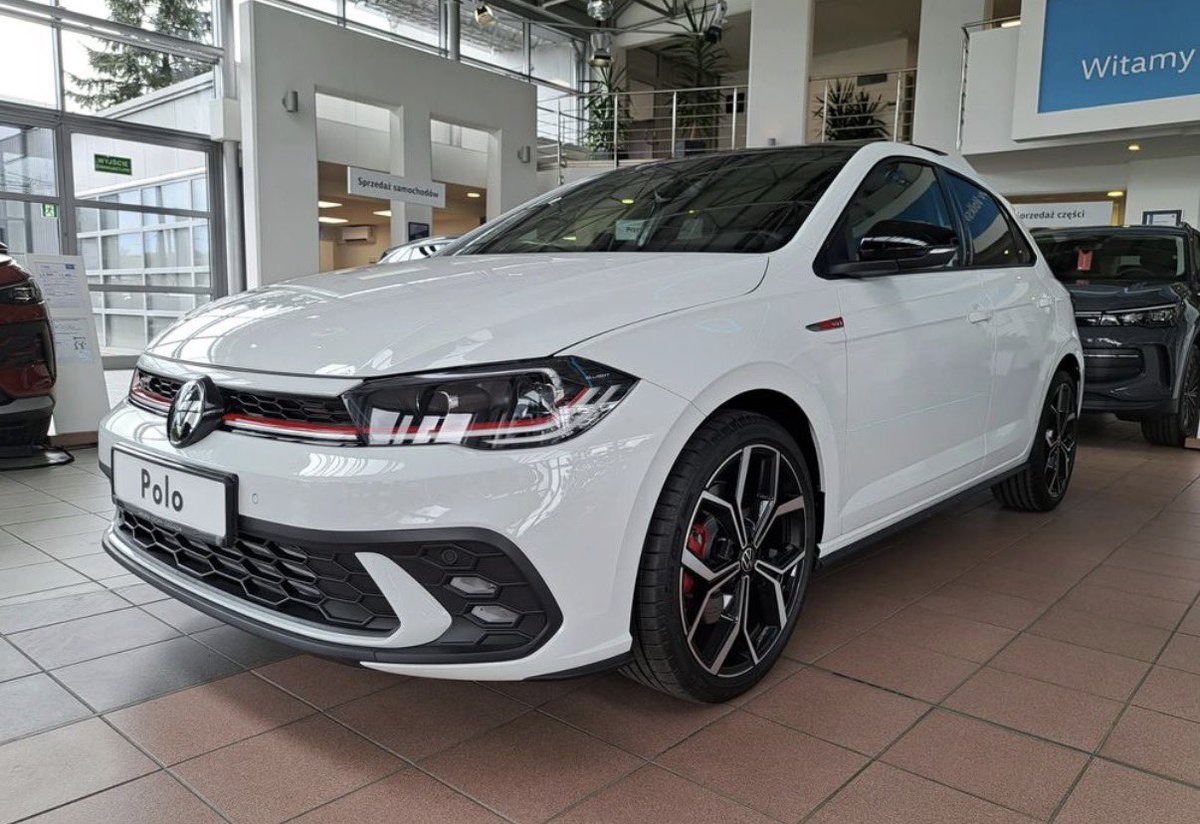 GallusWen tweet media