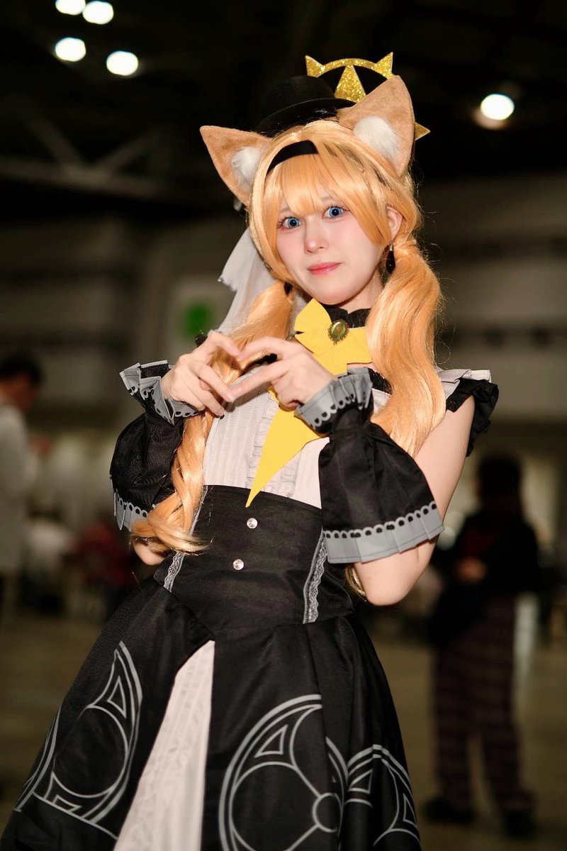 comic1official's tweet photo. COMIC1☆28コスプレコレクション
ブルーアーカイブ
伊落マリー
#comic1
#コスプレ https://t.co/8D1JIKClno