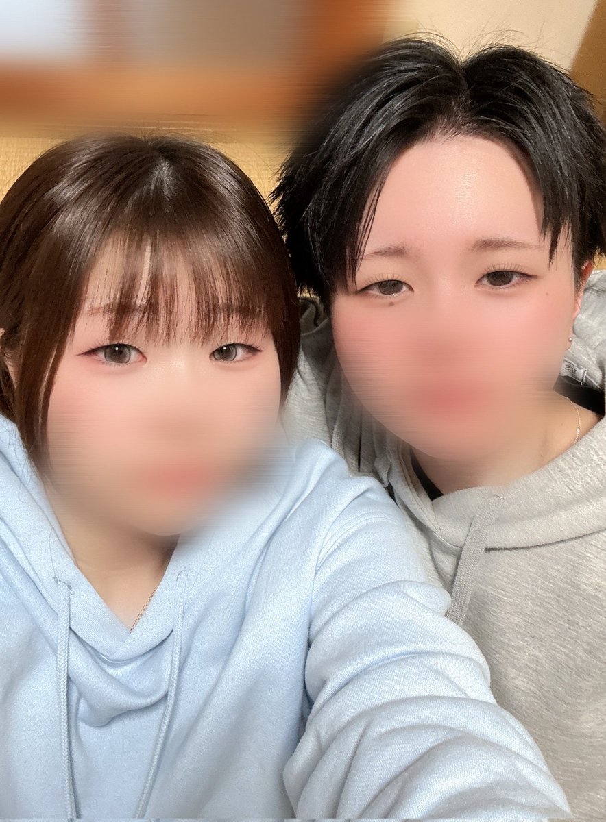 るら tweet media
