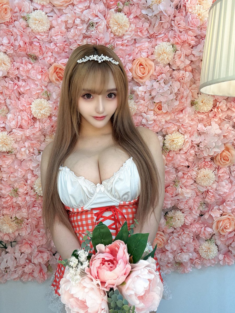 🌹リリｨ🪽🫧 tweet media