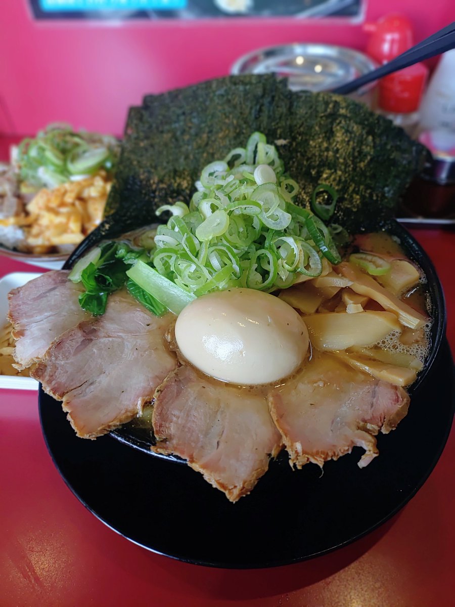 スライ🍜 tweet media