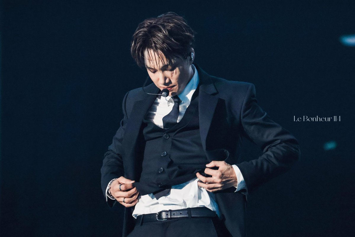 LeBonheur_114 tweet media