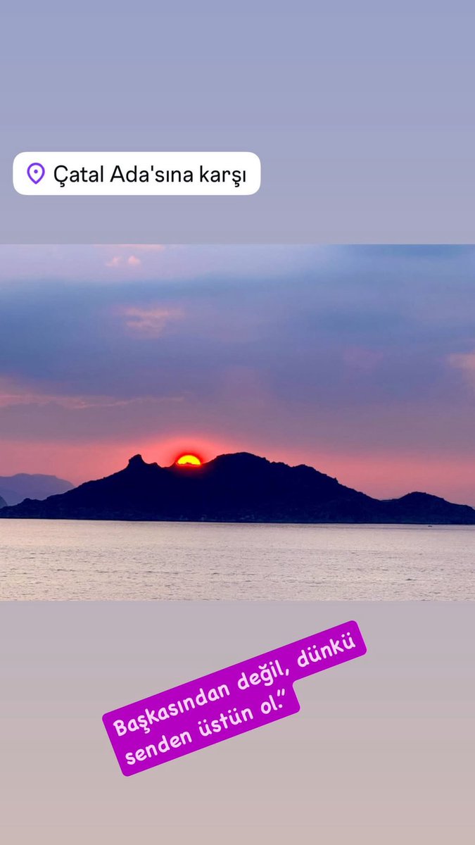 mavigokyuzu9's tweet image. Bir an sonra cılız bir ses duydum içimde. Her şey mümkün.
Kime ait olduğunu bilmediğim bir ses. Ne erkek ne kadın.
Her șey mümkün. 
Çıkabilirsin buradan. 
Buna gücün var…” 
Çiçeklenmeler 🌸 #mylife #uçbanayetişdoktor✈️⭐️🌍 #kitapkurtlarıyarışıyor #kitap