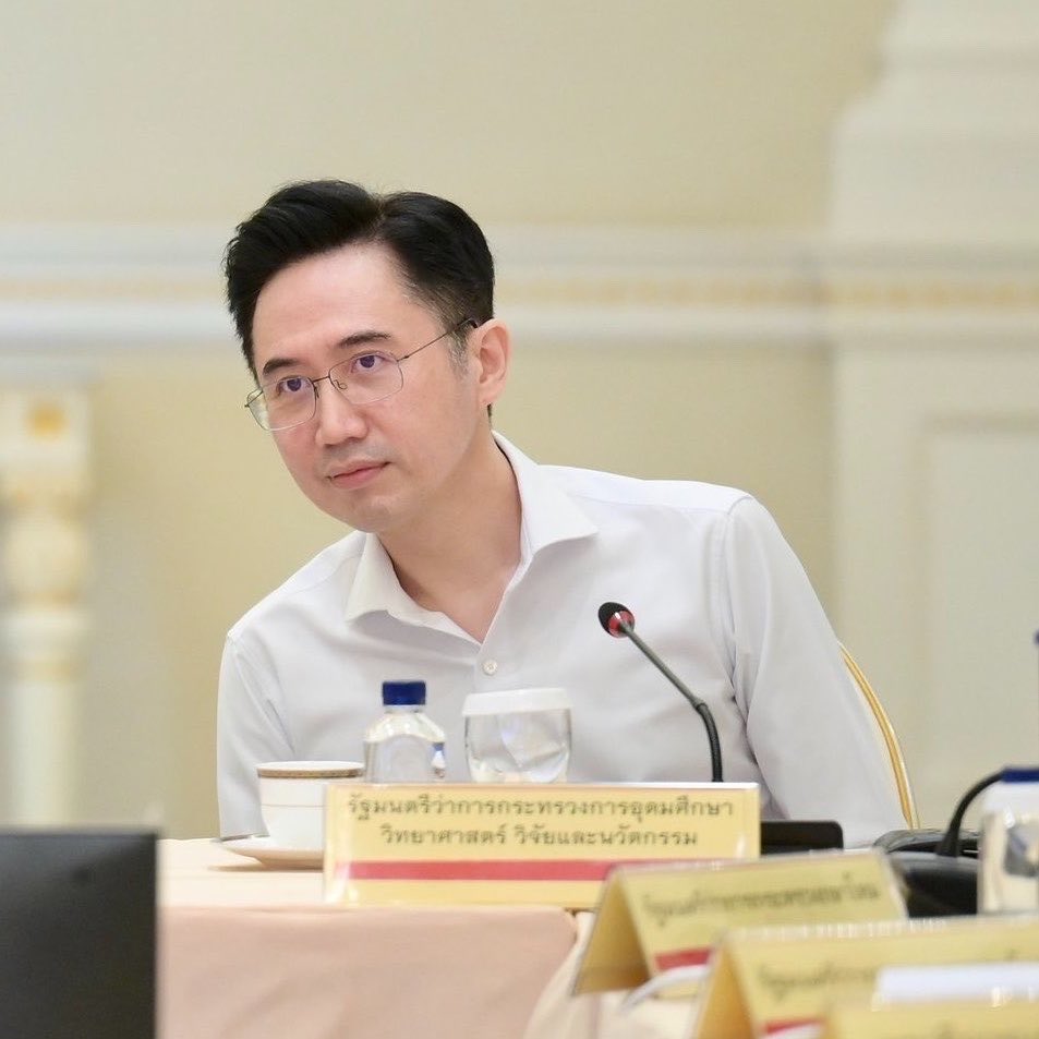 Maysarr—🍡🐈‍⬛ tweet media