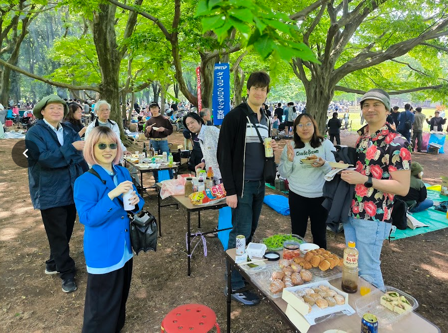 JMITU1's tweet photo. 4月26日に小金井公園BBQ広場で
地協交流会を実施しました。
晴天に恵まれ55名の参加で大盛況でした！ https://t.co/UyKDkbmQsQ
