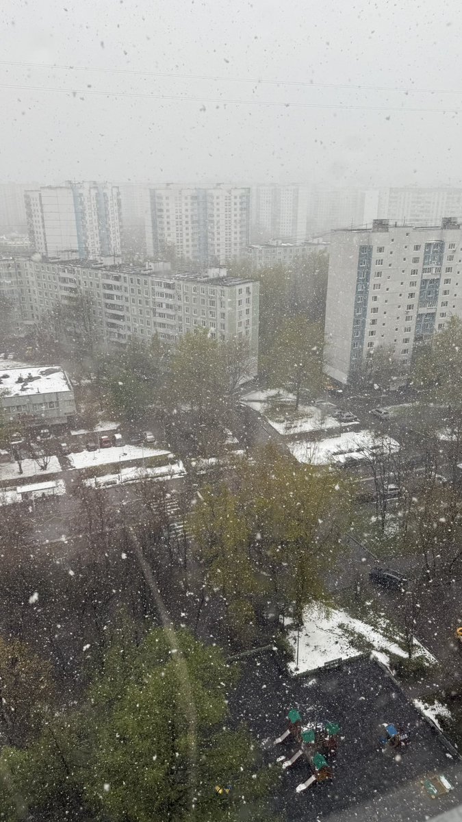 Dandy_gr's tweet photo. Зима в этом году ранняя, конечно https://t.co/qVdTNPWY4N
