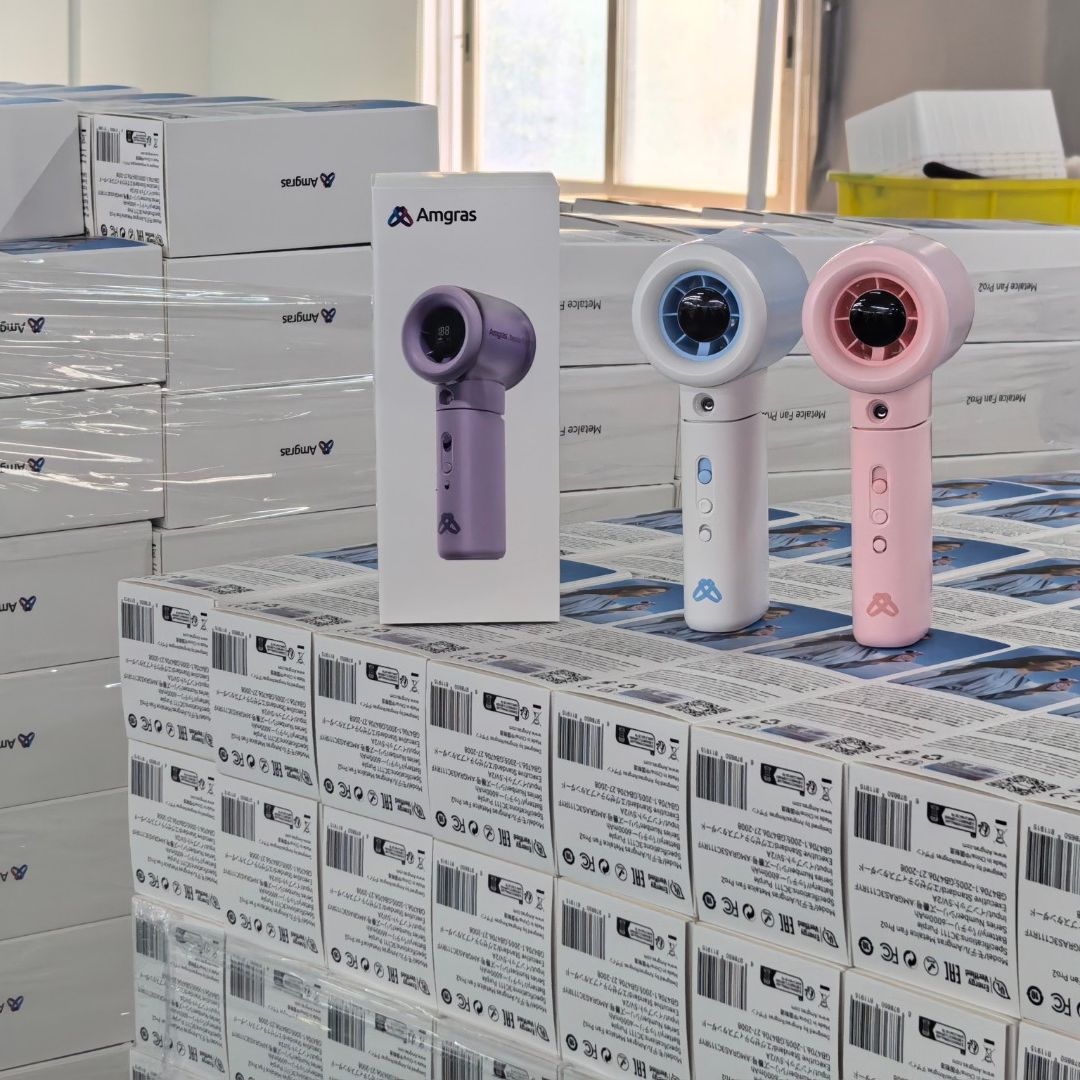 ji_xiang2021's tweet image. We showcased our customizable portable fans at the exhibition! OEM/ODM color options available, with strict QC and fast global shipping for bulk orders.
#PortableFan #OEMODM #CustomColor #TradeShow #FactoryDirect