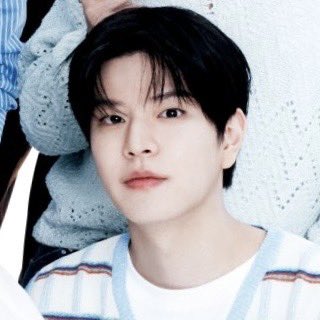 포니 tweet media