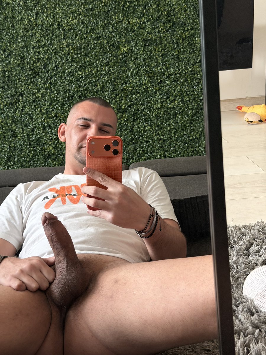 Onlybansboy tweet media