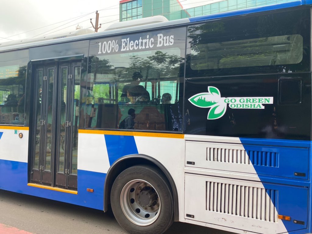 manas_muduli's tweet image. CRUT electric buses will be launched in Keonjhar today - a big step forward for sustainable urban mobility in Odisha . 

If you ask me to list the top 5 things Odisha has achieved in the last decade or so, @CRUT_BBSR would definitely be on that list.

Some people said MoBus would