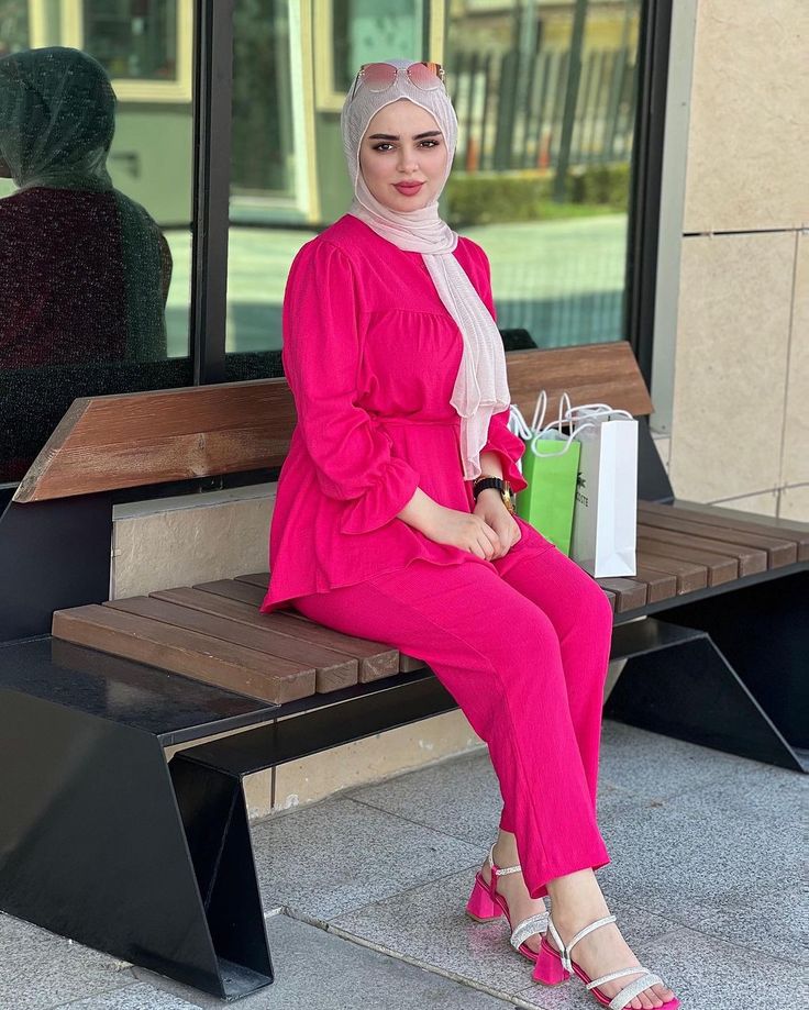 نور العراقيه tweet media