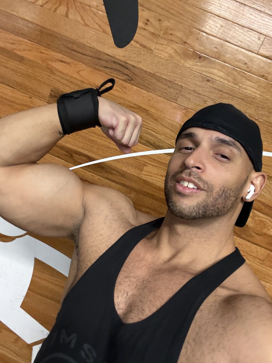 Sean Zevran tweet media