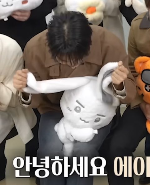 떵⋆⭒˚｡⋆ tweet media
