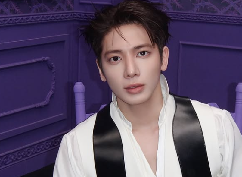 Kpop_Herald's tweet image. #SOOBIN and #TAEHYUN of @TXT_bighit will release “I Love You I Love You Too” for the drama “Sold Out on You” today at 6 PM.✨The track features the vocal harmony of the two members to convey the emotions of the lead characters.

#TXT #SoldOutonYou