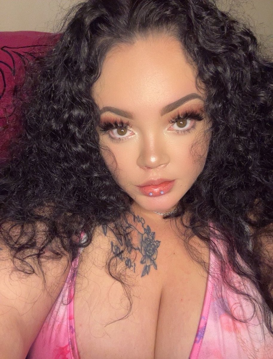 Makayla🦋🩵 tweet media